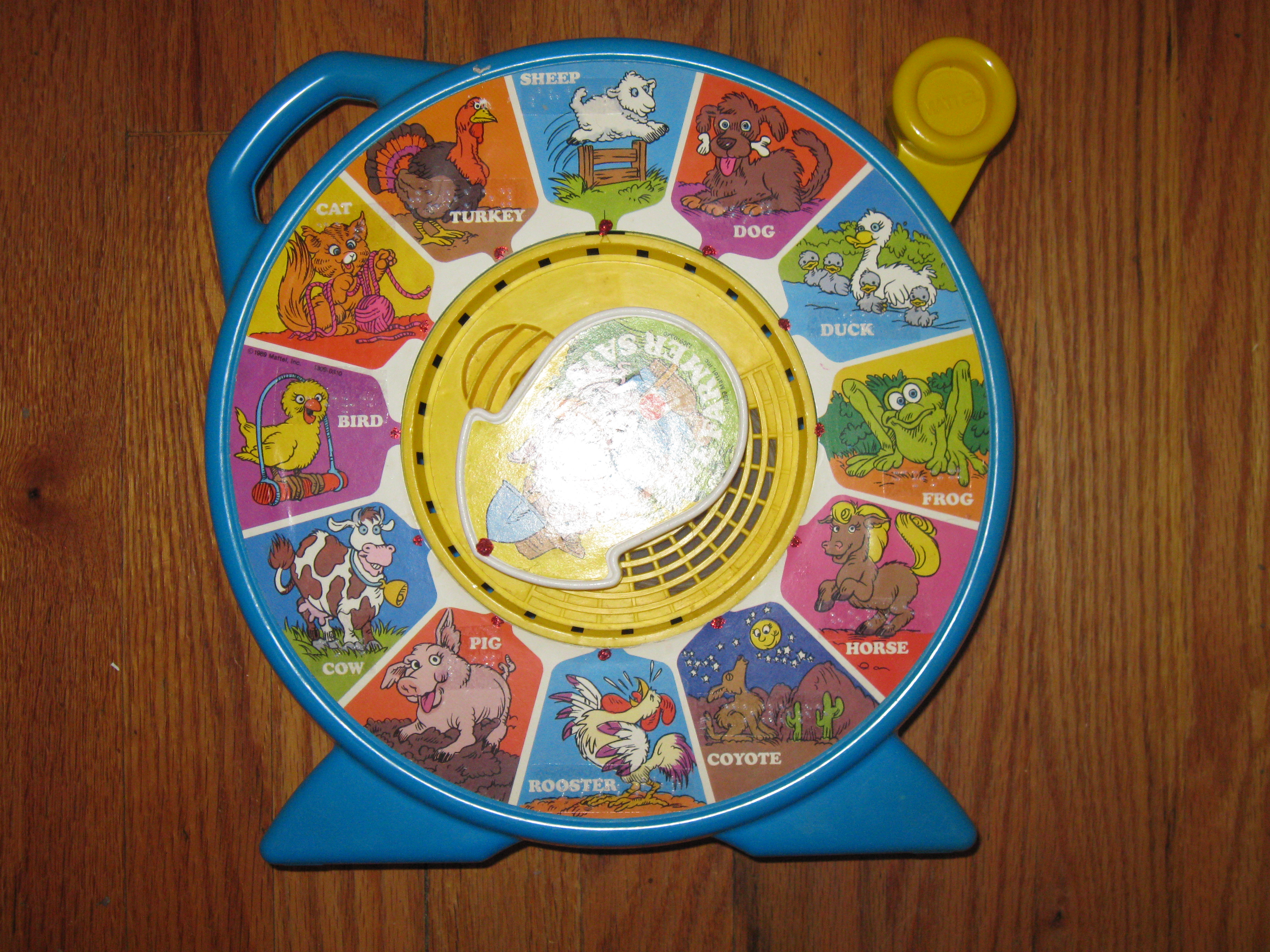 animal spinner toy